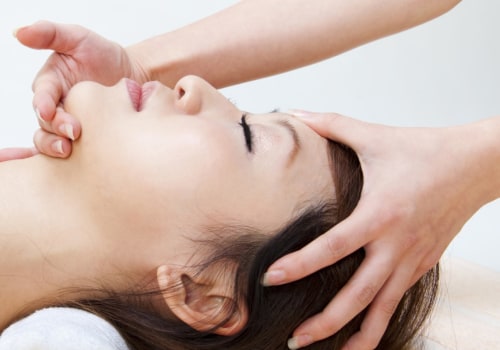 Australian Chiropractors: Special Techniques for Treating Headaches and Migraines